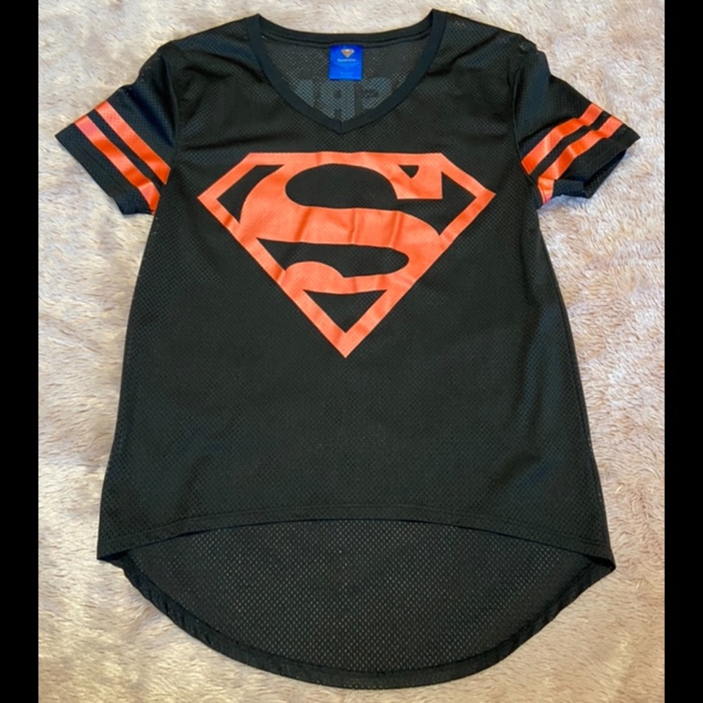 🚨 2/$10🚨 Superman Shirt